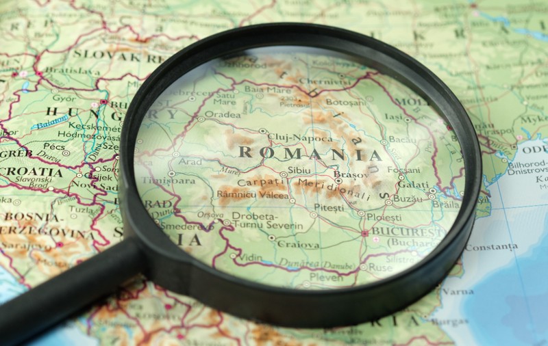 Ucraina a scos România de pe lista ţărilor ai căror cetățeni pot avea dublă cetățenie. Comunitatea românească se simte discriminată