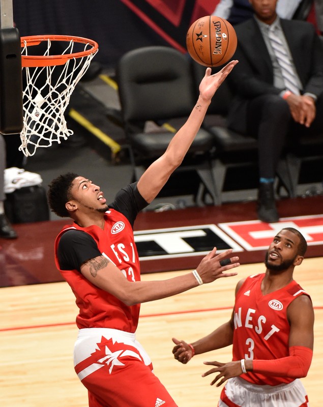 Vestul a aruncat Estul la coș, la All-Star Game. ^Ultima reprezentație a lui Kobe Bryant. Românii n-au lipsit din ”Air Canada”! / GALERIE FOTO