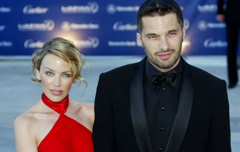 Kylie Minogue va cânta la nunta fostului iubit, Olivier Martinez