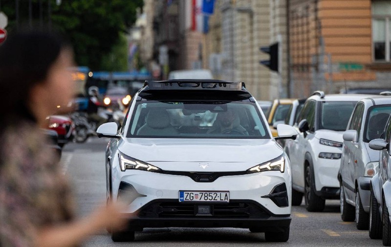 Primul oraș din Europa care a introdus robotaxi. Cât costă călătoria