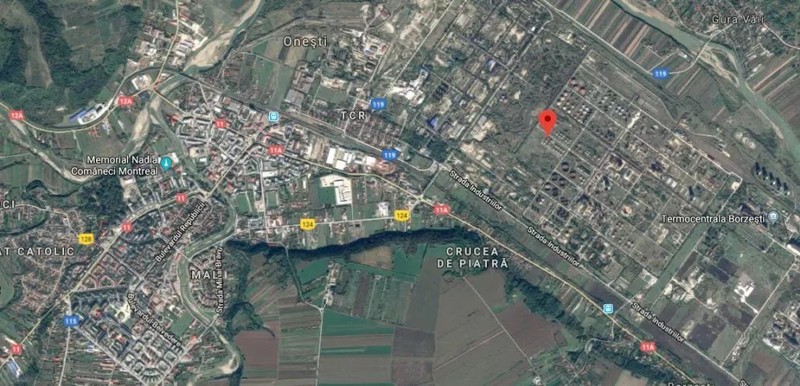 Anuntul de pe internet unde se arată poziționarea terenului de 2,5 milioane de metri pătrați scos la licitație