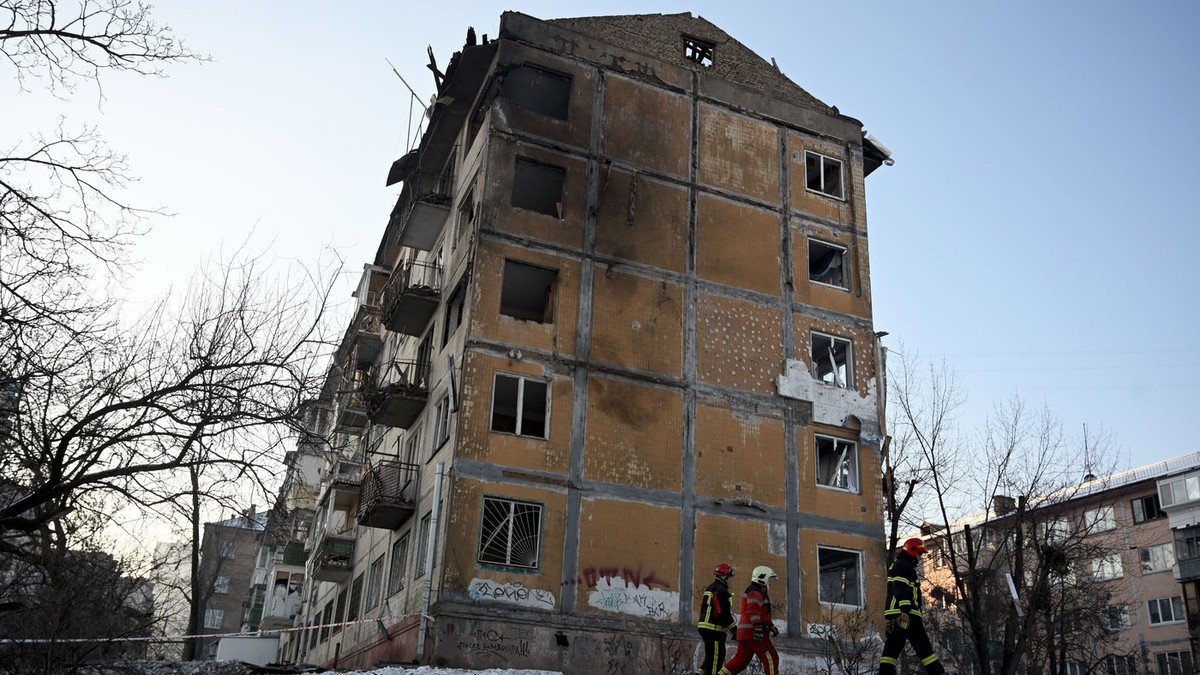 Bloc de locuințe din Kiev puternic afectat de atacurilee aeriene rusești Foto: Profimedia