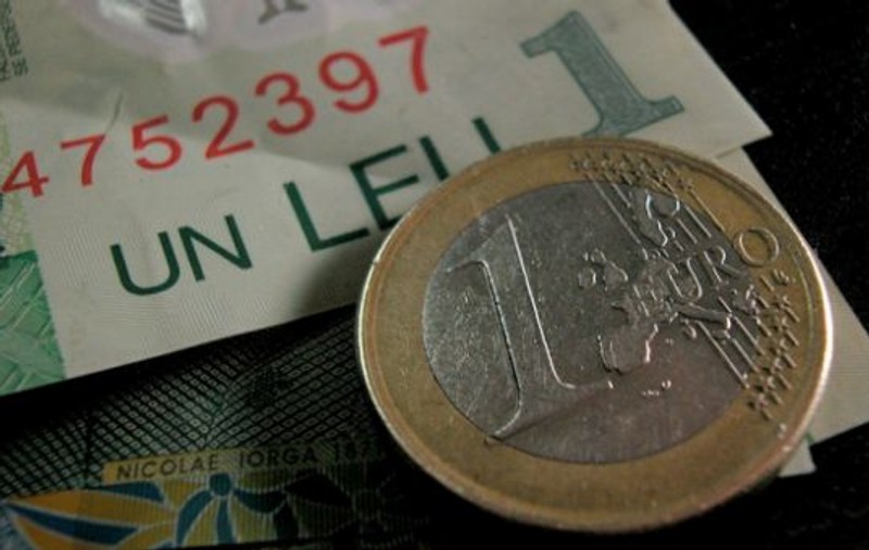 CE ÎNSEAMNĂ TRECEREA LA EURO pentru BUZUNARUL românului  de rând