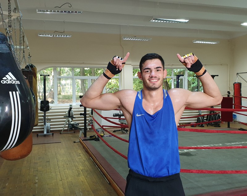 Campionatul Mondial de box 2019. Catastrofă: din patru sportivi, doar Andrei Arădoaie a câștigat un meci, dar a fost eliminat în optimi! N-am mai luat un titlu suprem de 20 de ani