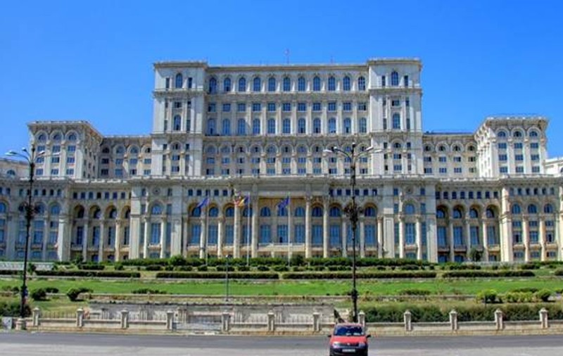 EXCLUSIV. Adunarea Parlamentară a NATO a costat Parlamentul peste 11 milioane de lei: camere de supraveghere și distrugătoare de documente, printre achiziții