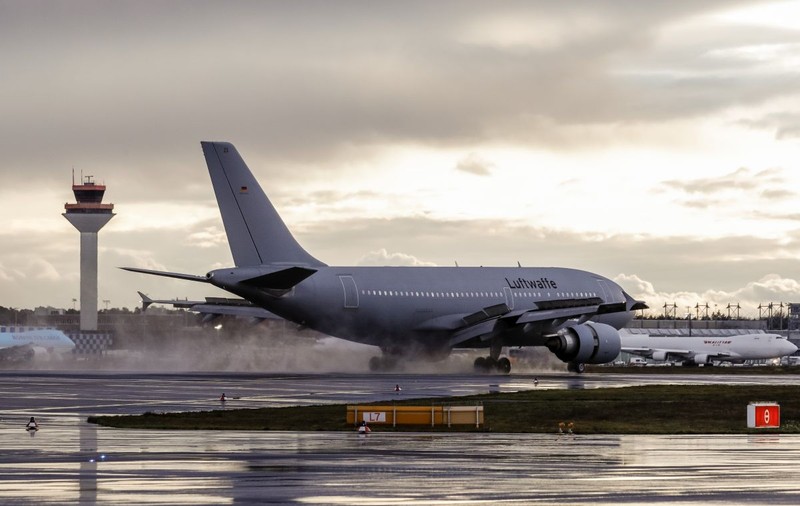 Belgia va testa apa uzată din avioanele care vin din China pentru noi variante de COVID