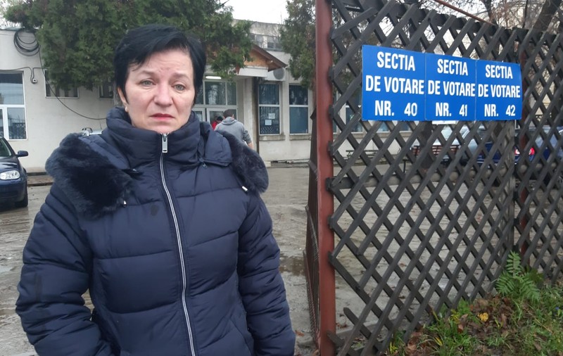 O femeie din Ploiești a găsit pe listele electorale numele fiicei sale decedate. Fata a murit, în urmă cu 31 de ani, la puțin timp după naștere