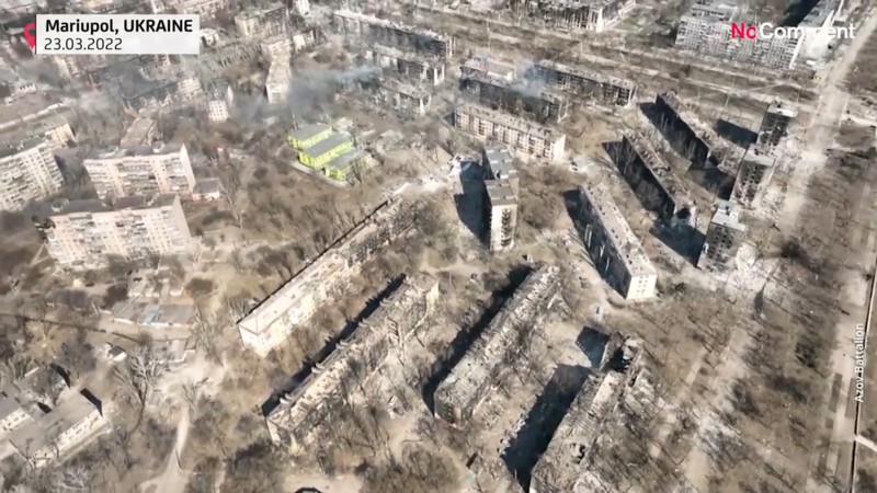 Orașul Mariupol, după o lună de bombardamente