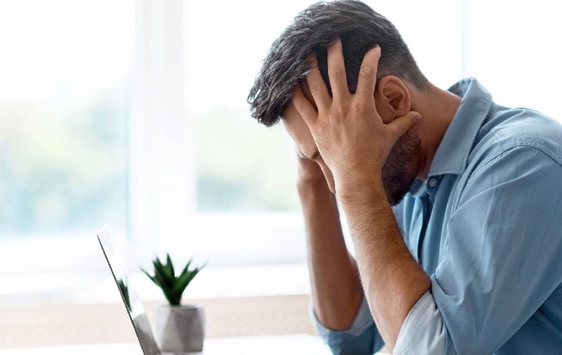 Doar românii cu datorii mai mari de 64.875 de lei pot cere insolvență personală, de la 1 iulie 2026: cum și de ce se modifică legea