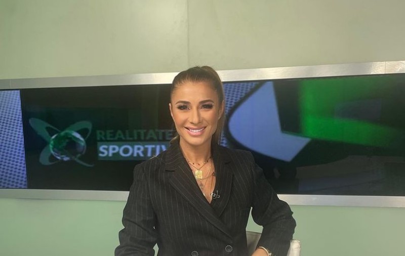 Ipostaza provocatoare în care s-a pozat Anamaria Prodan, după ce s-a aflat că devine mogul de presă. E îmbrăcată sumar