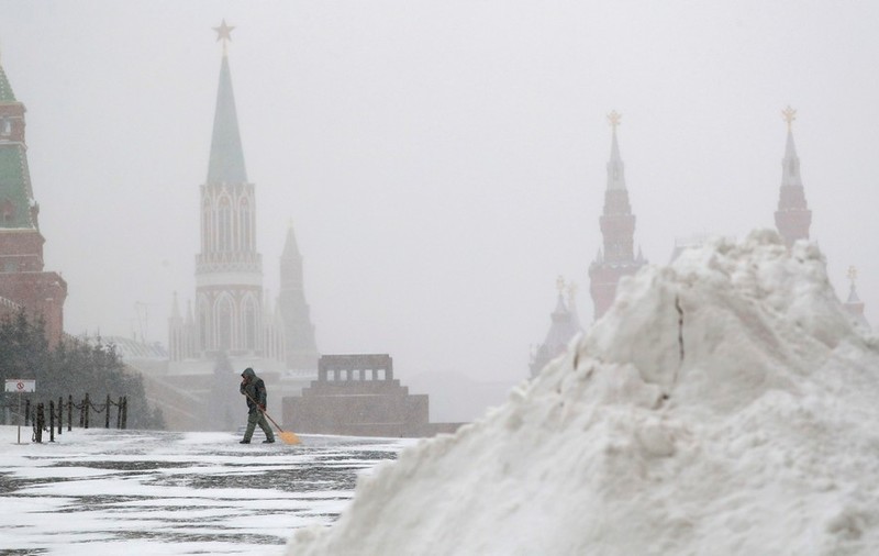 Moscova, afectată de cea mai puternică furtună de zăpadă din ultimii 70 de ani / GALERIE FOTO