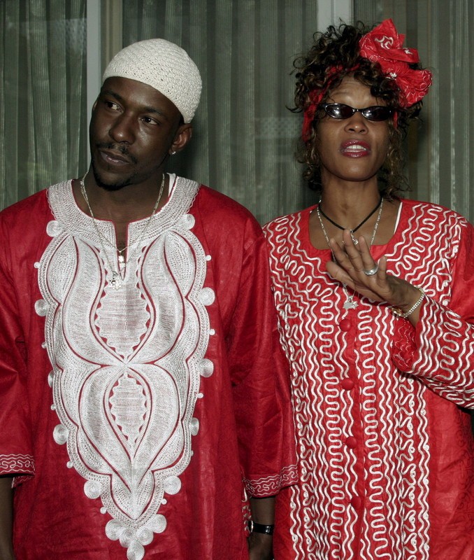 Whitney Houston și Bobby Brown, imagine din 2003. Foto: EPA