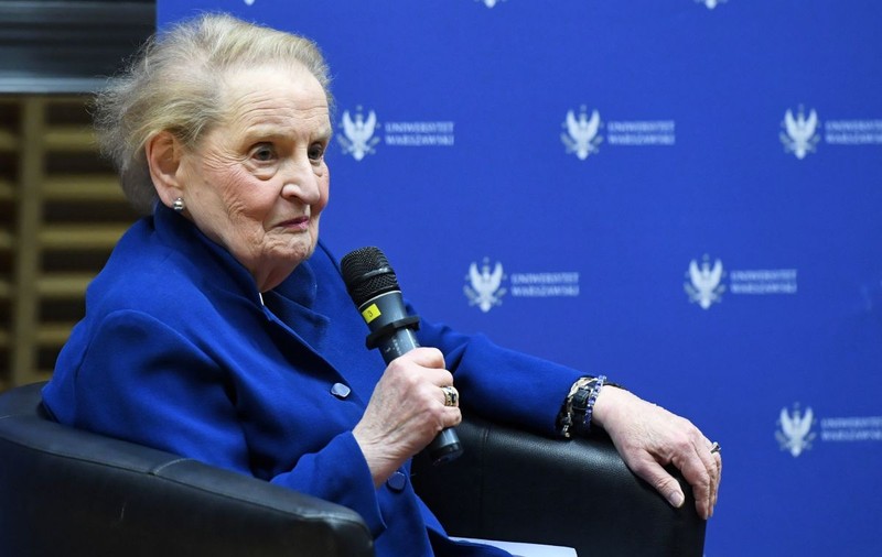 A murit Madeleine Albright, prima femeie secretar de stat al SUA. Avea 84 de ani