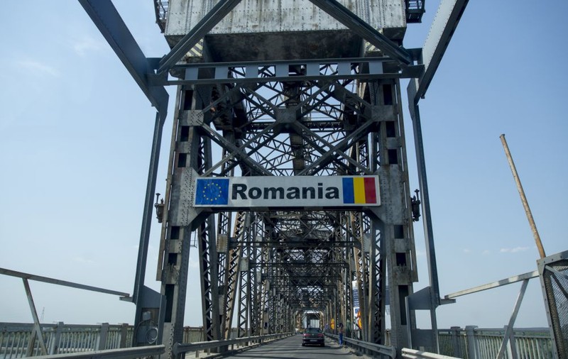 Lucrările de reparație pe Podul Giurgiu-Ruse încep azi. Care sunt rutele alternative