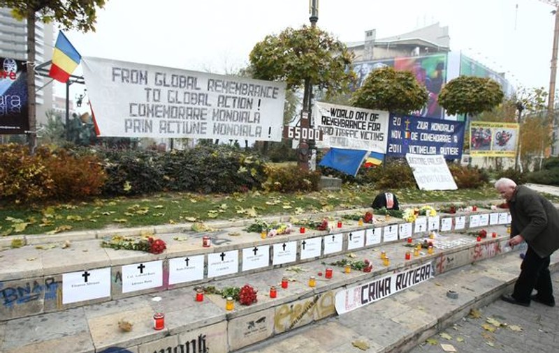 Victimele accidentelor rutiere comemorate, 2.300 de oameni au murit în 2010