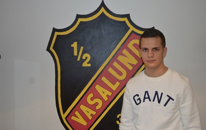 Fotbalistul Ilija Jurkovic a ajuns pe lista celor mai periculoși infractori din Suedia. Are doar 22 de ani