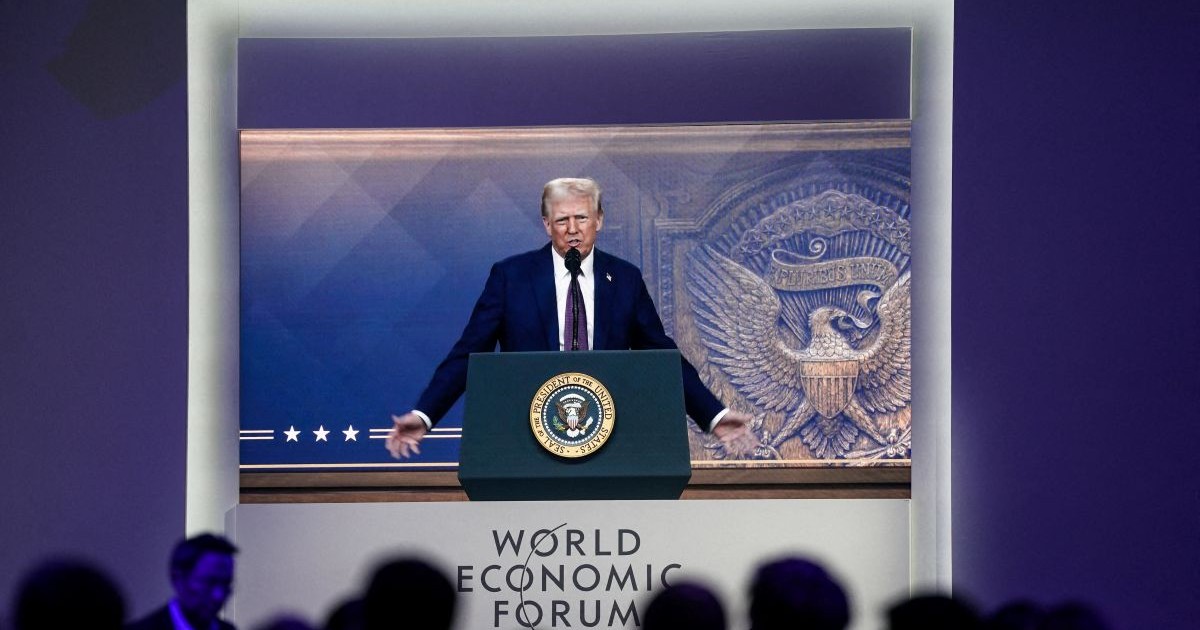 Donald Trump ține un discurs la Davos, în Elveția, pe 23 ianuarie 2025