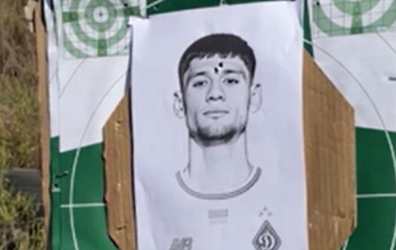 Suporterii lui Dinamo Kiev au transformat poza lui Vladislav Blănuță într-o țintă, scandalizați de mesajele pro-ruse