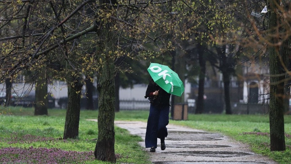 Val de ploi torențiale, lapoviță și ninsori și scăderi bruște de temperatură: ANM a emis un cod galben de vreme rea pentru 11 județe. Sursă foto: Dumitru Angelescu/ Libertatea