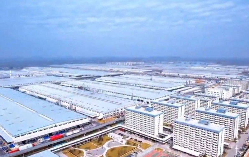 China ridică o nouă megafabrică misterioasă: mai mare decât San Francisco și o amenințare majoră pentru Tesla