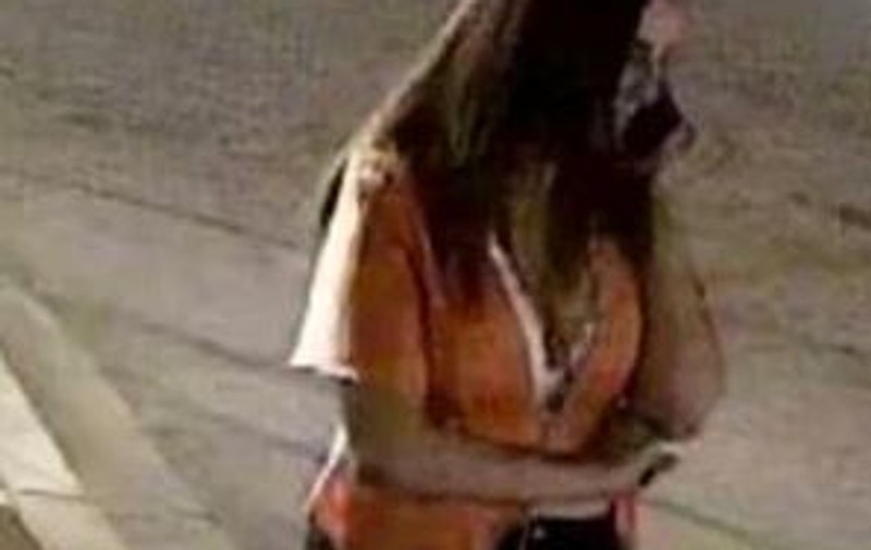 O tânără a murit după ce s-a urcat într-o mașină pe care a confundat-o cu Uber-ul comandat