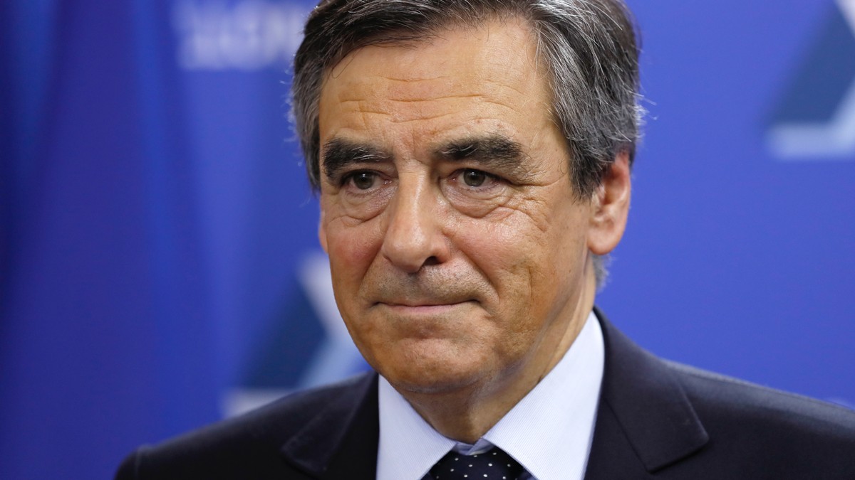 Francois Fillon alegeri franta