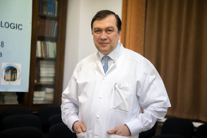 Viorel Jinga, rectorul Universităţii de Medicină şi Farmacie din Bucureşti