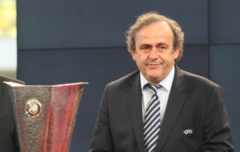 Uite unde poţi admira impunătorul trofeu Europa League