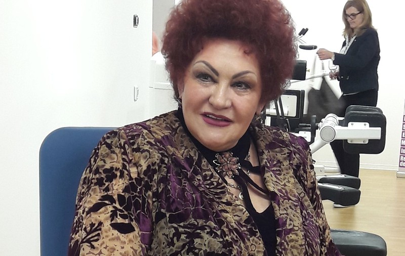 Elena Merișoreanu are probleme de sănătate. Interpreta de muzică populară riscă să nu mai poată cânta