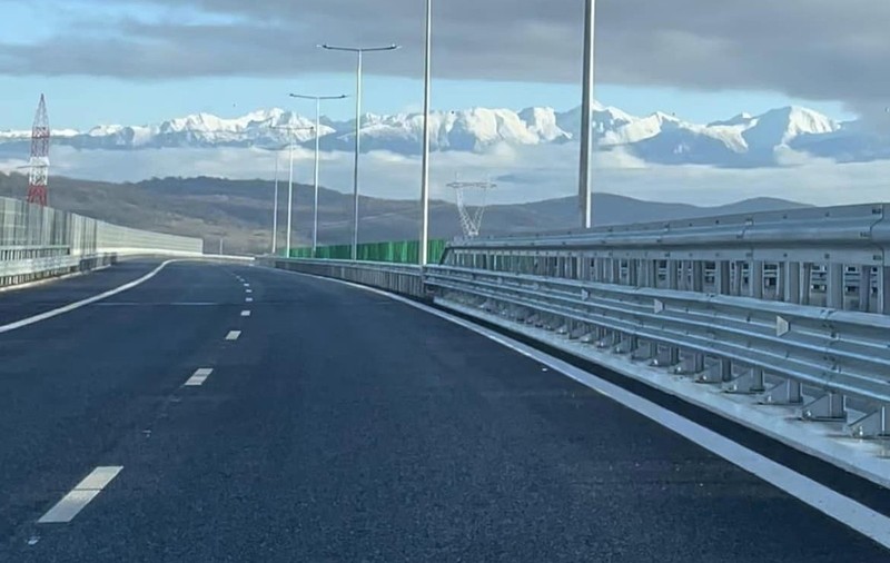 Tronsonul montan al Autostrăzii Unirii va costa 7,5 miliarde de euro și va avea 47 de tuneluri. Când încep licitațiile