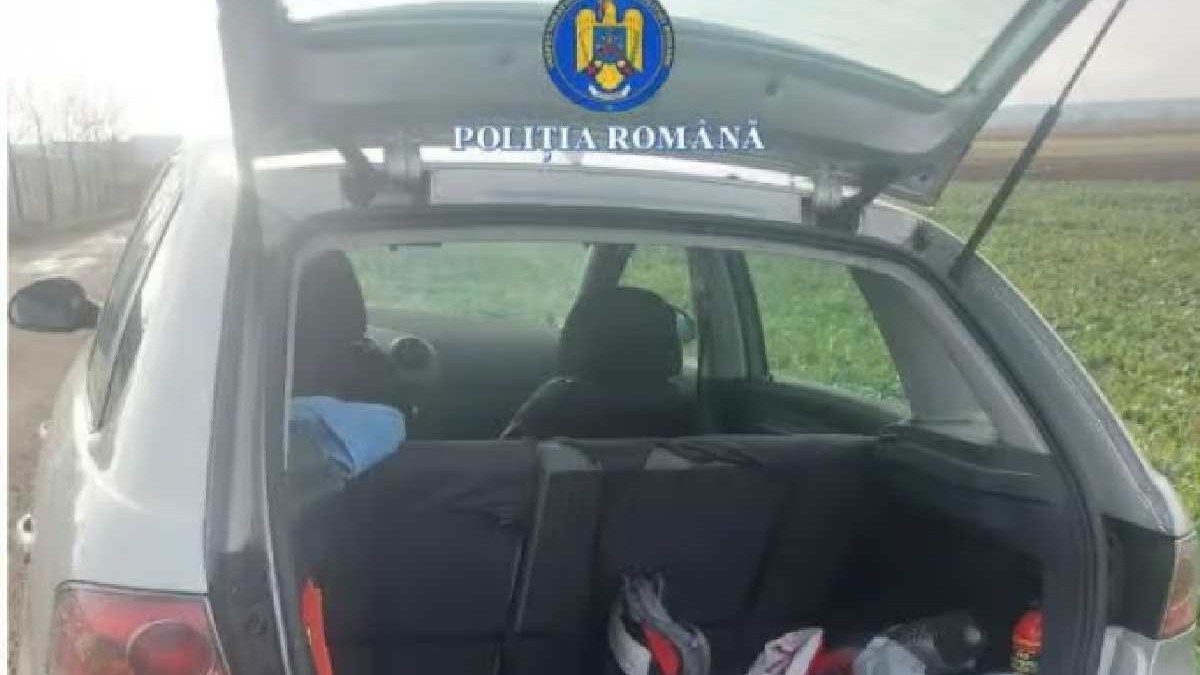 Un bărbat transporta cu mașina în mod ilegal aproape 7 kilograme de mercur