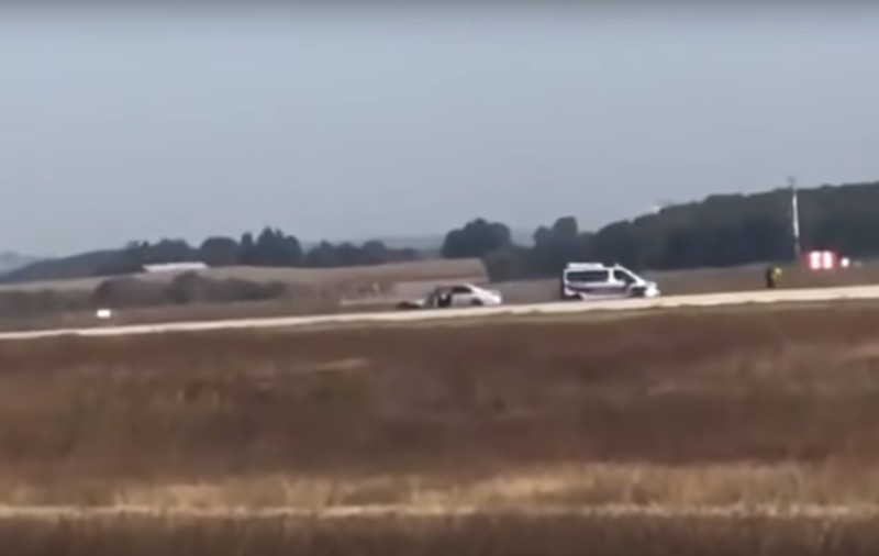 VIDEO| Incident pe aeroportul din Lyon. O mașină a intrat pe pista de aterizate