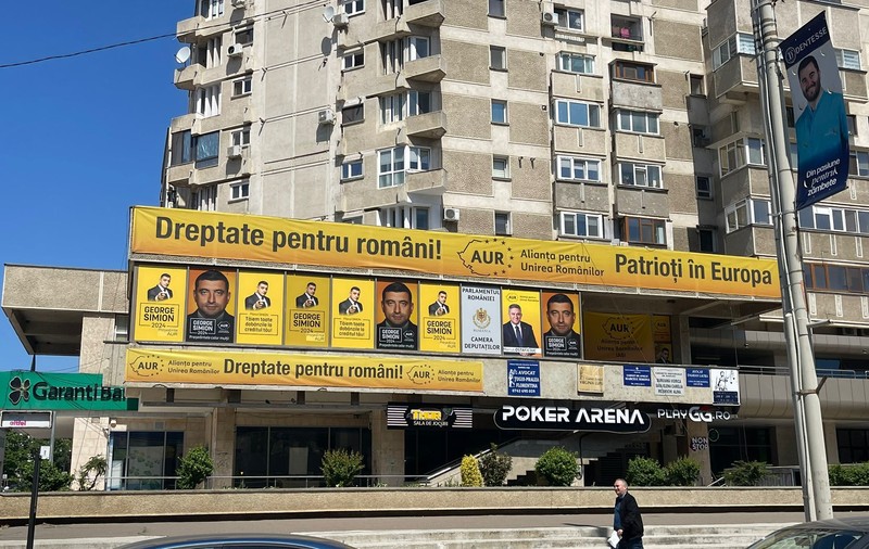 BEC a decis înlăturarea afișelor electorale de pe sediul AUR din Iași, admițând contestația PNL
