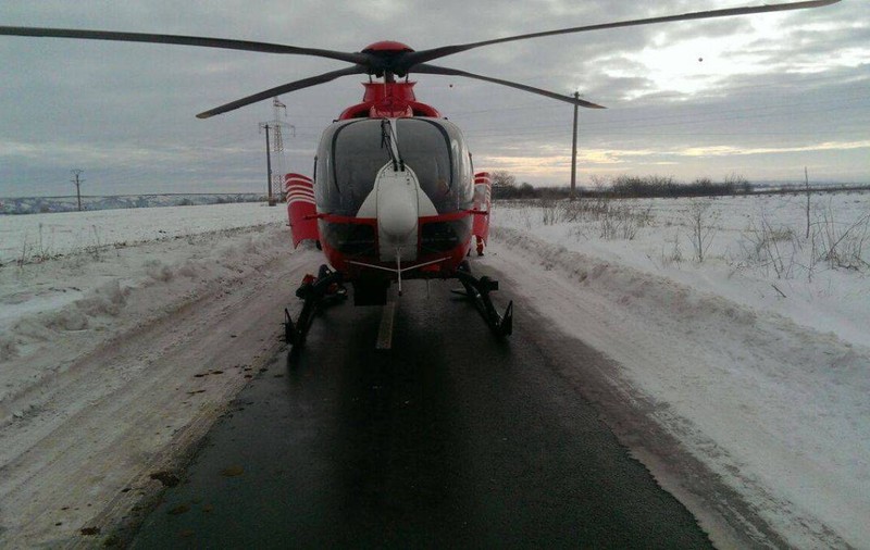 Rănit grav în accident pe autostradă, transportat  cu elicopterul la spital