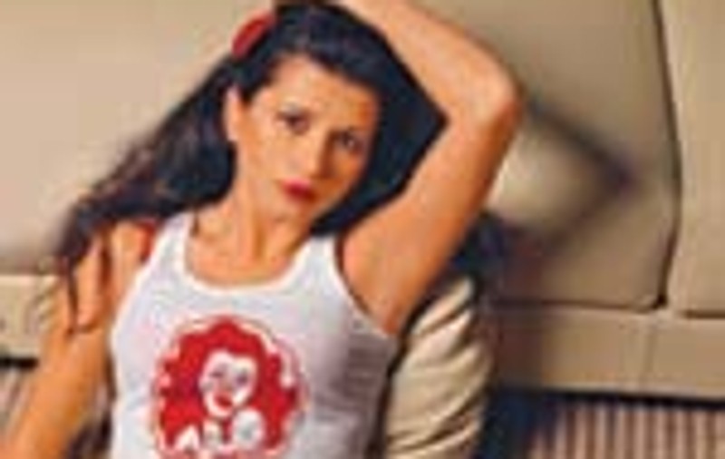 Elena Basescu, pe scena festivalului de moda