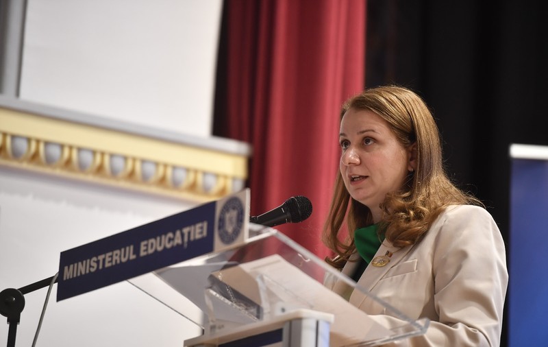 Ligia Deca anunţă rezultatele de la Evaluarea Națională 2024: Peste 77% dintre candidaţi au luat note peste 5 la limba română