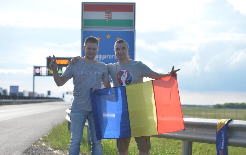 Echipa Libertatea e în drum spre Euro 2016. Aglomerație la vamă! Ce ponturi avem de la Nădlac. Ploaie în Ungaria, traseu reconfigurat spre Paris din cauza inundațiilor | FOTO&VIDEO