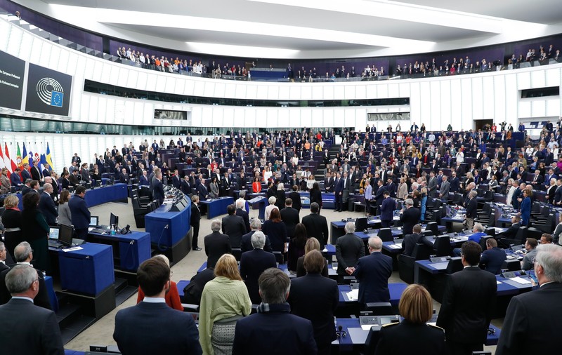 „Unul dintre cele mai dramatice cazuri de corupţie din ultimii ani”. Comisar european, despre arestările din Parlamentul European
