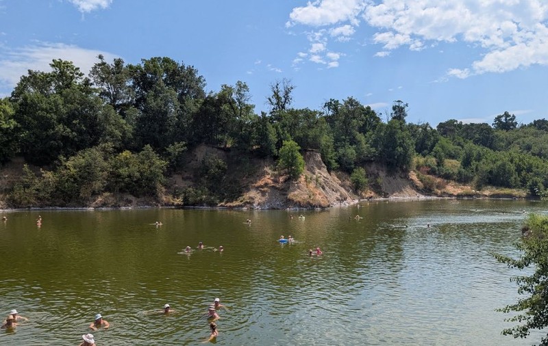 Turist pensionar, indignat de prețurile din Ocna Sibiului: „Mai scump ca la mare! Cum să ceri 4.900 de lei pentru 7 nopți?”