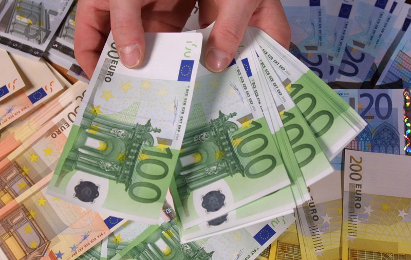 Un cuplu a aflat după 2 luni că a câștigat la loto și va primi peste 12.000 de euro pe lună, timp de 20 de ani: „Ne gândeam să ne pensionăm”