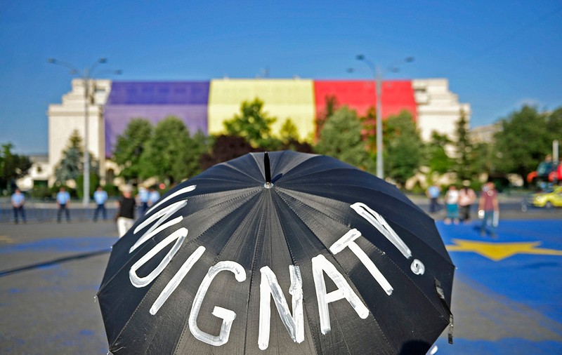 Studiu The Economist: manifestările de stradă ale societății civile au crescut scorul democratic al României. În schimb, la ”cultură politică” suntem sub Sri Lanka și Papua Noua Guinee
