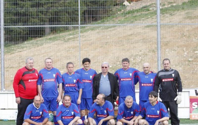 Steaua ’86 va aniversa succesul de la Sevilla la Cheile Grădiştei 