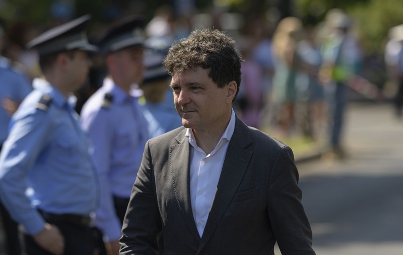 Nicușor Dan anunță desființarea a 7 instituții ce țin de primărie, înființate de Firea: „E nevoie de reducerea risipei în administraţia publică”