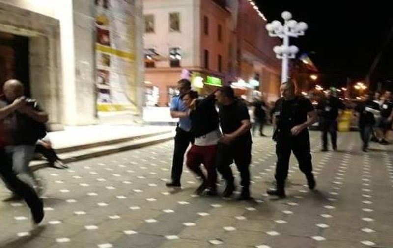 Un spectator a scos un pistol, la Zilele Timișoarei, în timpul concertului lui Connect-R