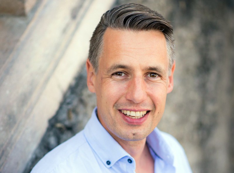 Dominik Engel