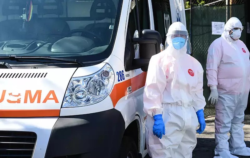 Bilanț COVID azi, 16 octombrie. Peste 230 de noi cazuri și un deces, în ultimele 24 de ore