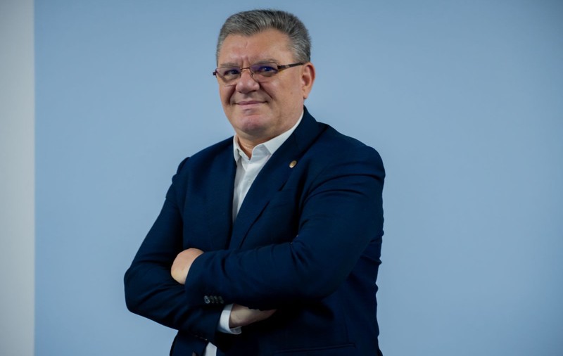 Dumitru Coarnă demisionează din SOS România, invocând blestemele Dianei Șoșoacă pentru suveraniști