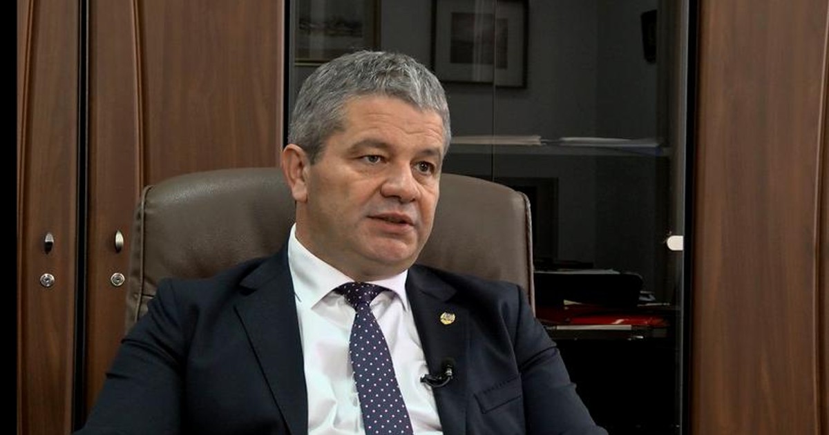 CNATDCU îi retrage titlul de doctor lui Florian Bodog