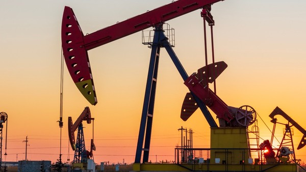 Sonde de extracție a petrolului 