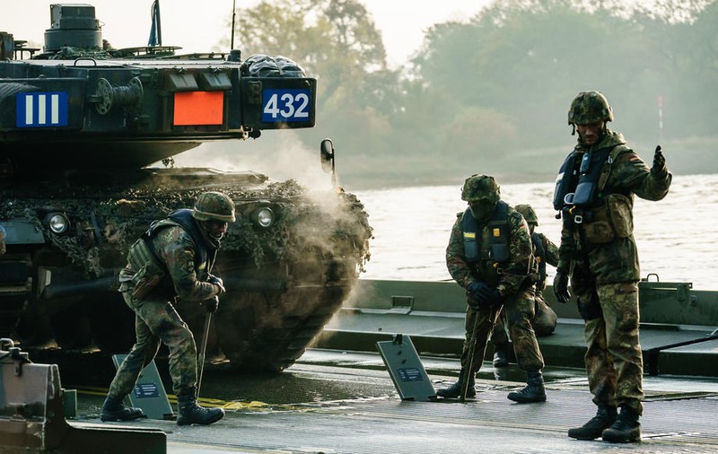 Germania se pregătește pentru un posibil război în Europa: armata va fi obligatorie, iar stațiile de metrou vor deveni buncăre